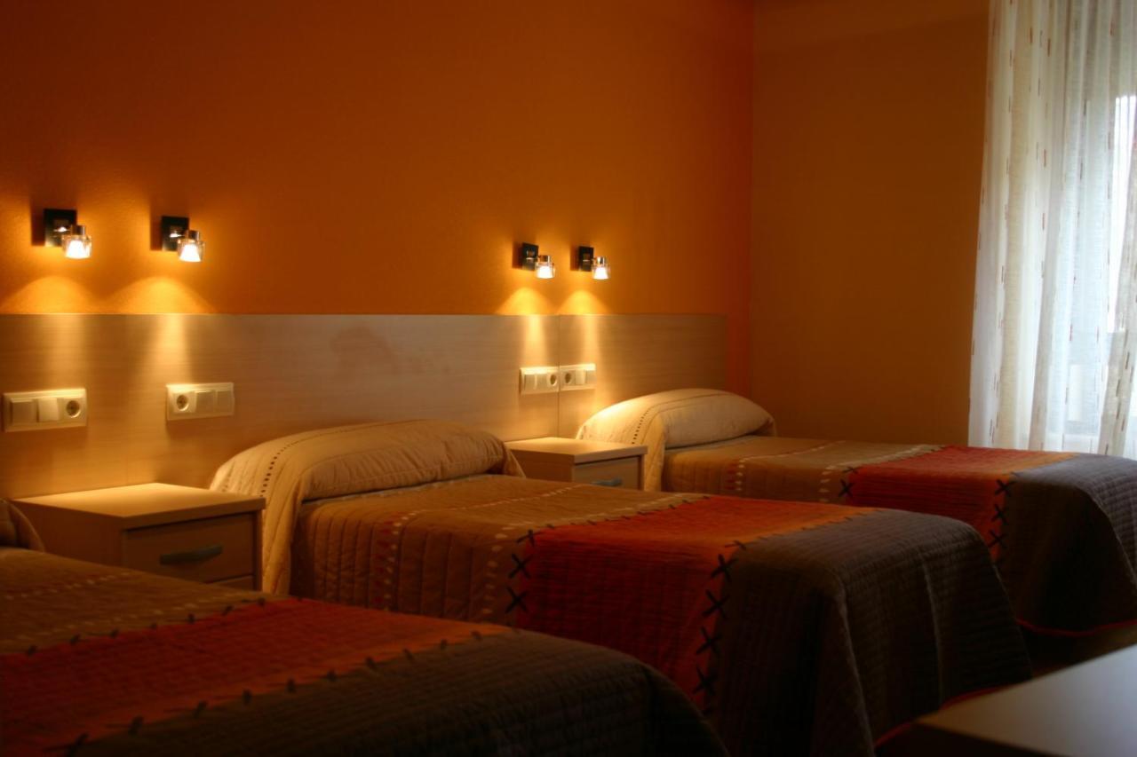 Hostal Hispanico I Σαλαμάνκα Δωμάτιο φωτογραφία
