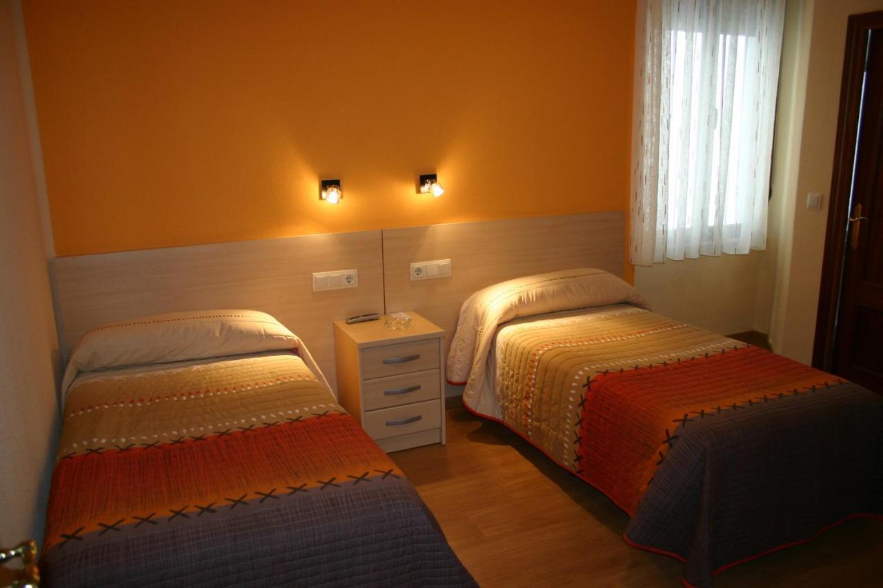 Hostal Hispanico I Σαλαμάνκα Εξωτερικό φωτογραφία